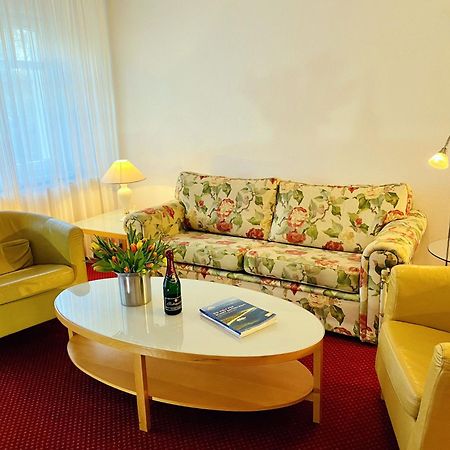 Haus Kastell - Suite Strandglueck Херингсдорф Екстериор снимка